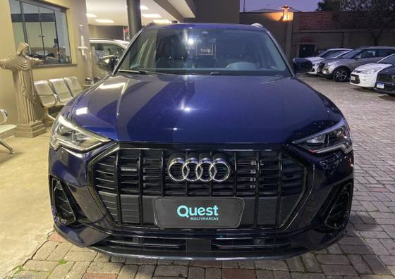 AUDI Q3 2.0 40 TFSI GASOLINA PERFORMANCE BLACK QUATTRO TIPTRONIC AUDI Q3 2.0 40 TFSI GASOLINA PERFORMANCE BLACK QUATTRO TIPTRONIC